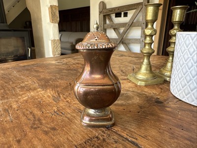 Vintage antiker Kupferstreuer Tafel Salz / Pfeffer Silber auf Kupfer