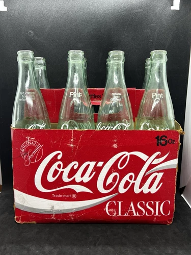Vintage Coca Cola Classic 8 Pack Glass Bottles 16oz Cardboard Carry Case