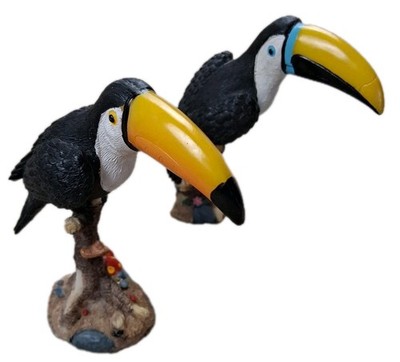 Tropical Birds Toucan Resin Figurines 5 inches tall