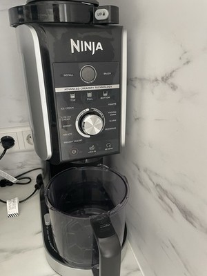 Ninja Creami Deluxe NC501EU  Eismaschine - Schwarz/Silber, Inkl. 3 Behälter