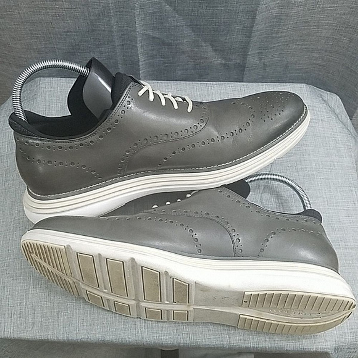 Cole Haan men\'s OriginalGrand Ultra wing tip Oxford shoe gray leather sz 13M Cole Haan men main image 2