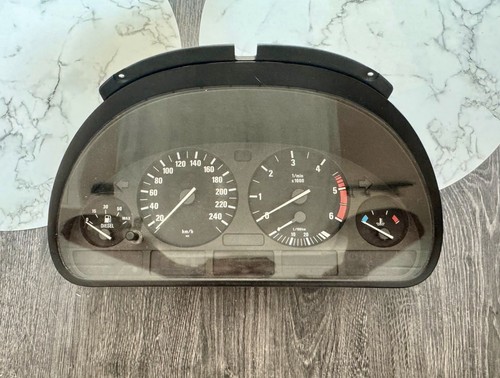 BMW E39 Kombiinstrument / Tacho ohne Pixelfehler