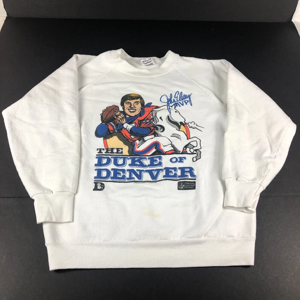 White denver top broncos sweatshirt