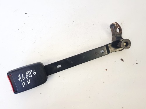 Volkswagen Passat 1998 Seat belt holder (Seat belt Buckle) front l #1320645-84