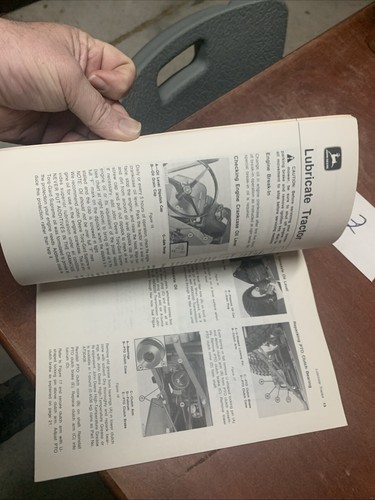 John Deere 100 Lawn Tractor & 34 Rotary Mower Operator Manual OM-M81274 NOS - Picture 6 of 8