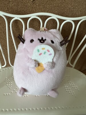 Pusheen mystery plush clip Purple ice cream cone keychain Five