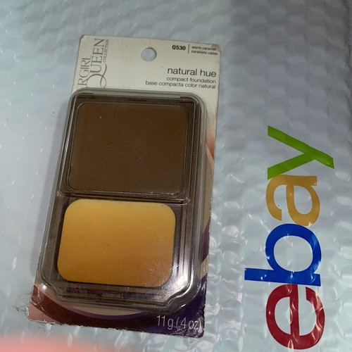 COVERGIRL Queen Natural Hue Compact Foundation Q530 Warm Caramel