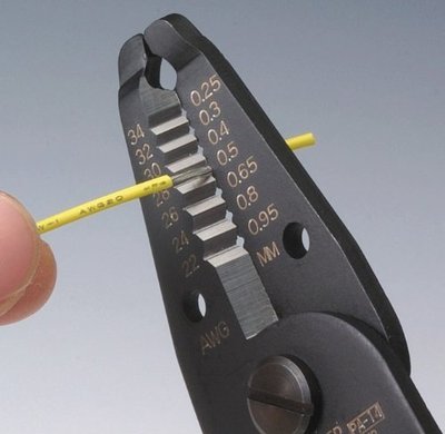 AS SHOWN IN IMAGE Engineer Wire Stripper PA-14, 17. X .2 X 1.2 Centimeters At Rs 312/piece In