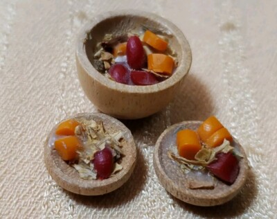 ARTISAN MADE FOOD IN BOWL AND ON 2 PLATE FOR MINIATURE DOLLHOUSE 