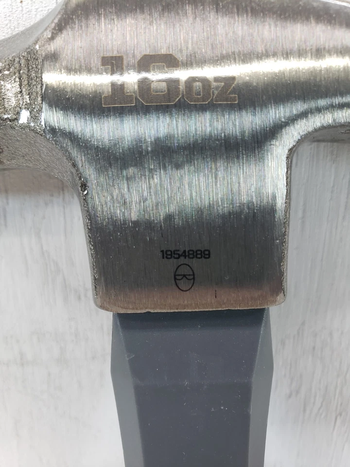 Martillo Irwin 1954889 acero fibra de vidrio uso general 16 OZ  Foto 4 de 4