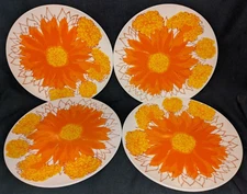 Set of 4 Vera for Mikasa Marigolds Dinner Plates - Vintage 60's 70's