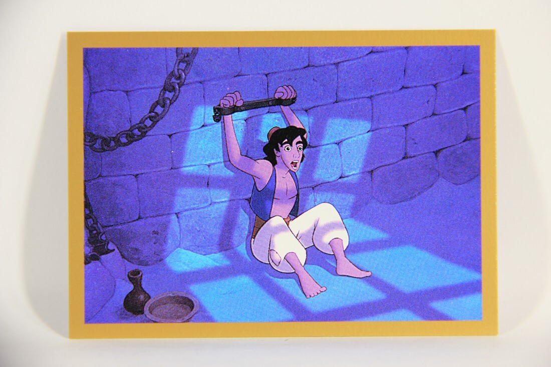 Aladdin 1993 Trading Card #27 Meanwhile In The Palace Dungeon ENG