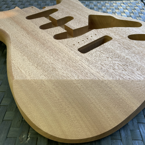 Hosco BD-02ST Mahagoni Stratocaster S-S-S Körper, ab 2 Stück - Bild 3 von 3