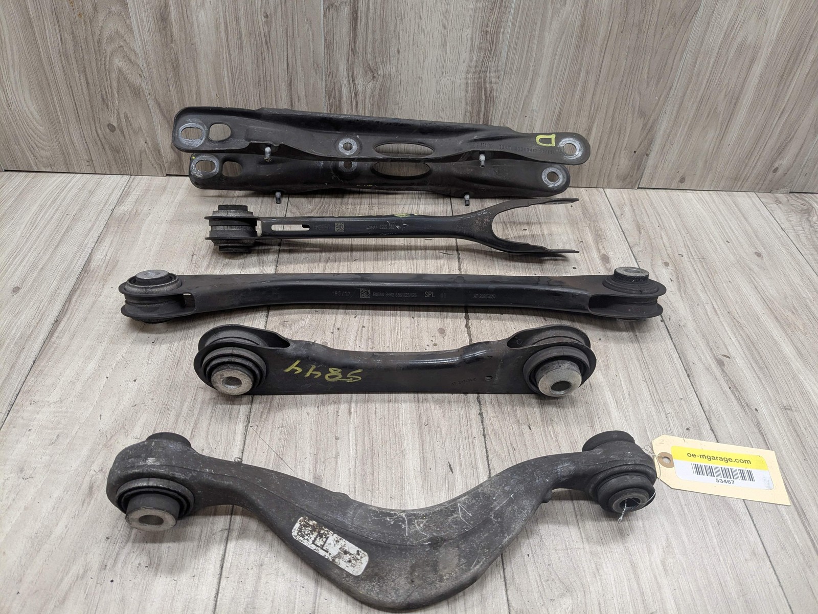 OEM BMW G12 G30 540 Rear Upper Lower Left Driver Side Control Arm Wishbone SET