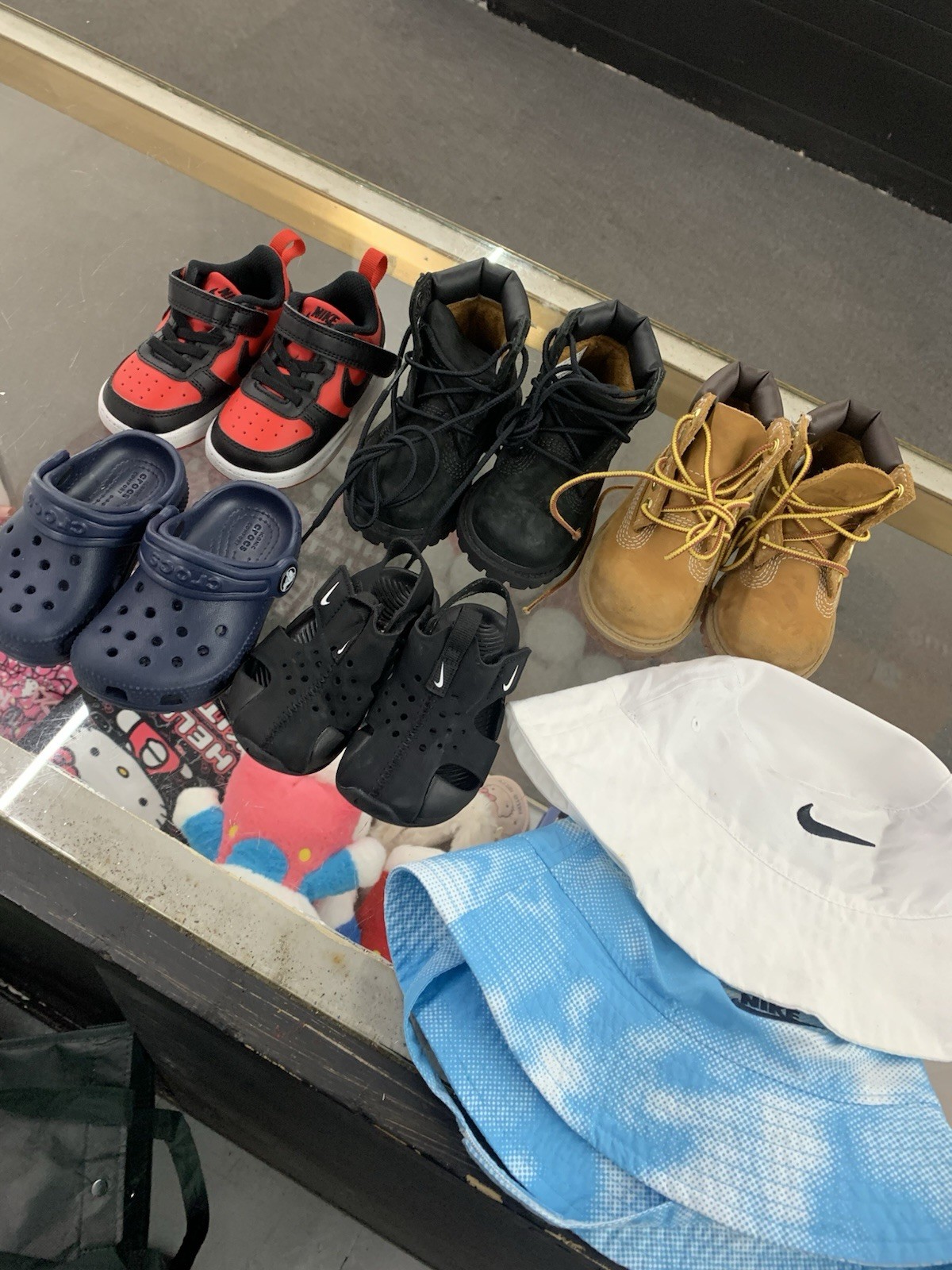 Size 5c And Timberlands ‼️ Bundle Sale ‼️