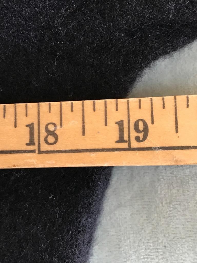 Picture 4 of 12