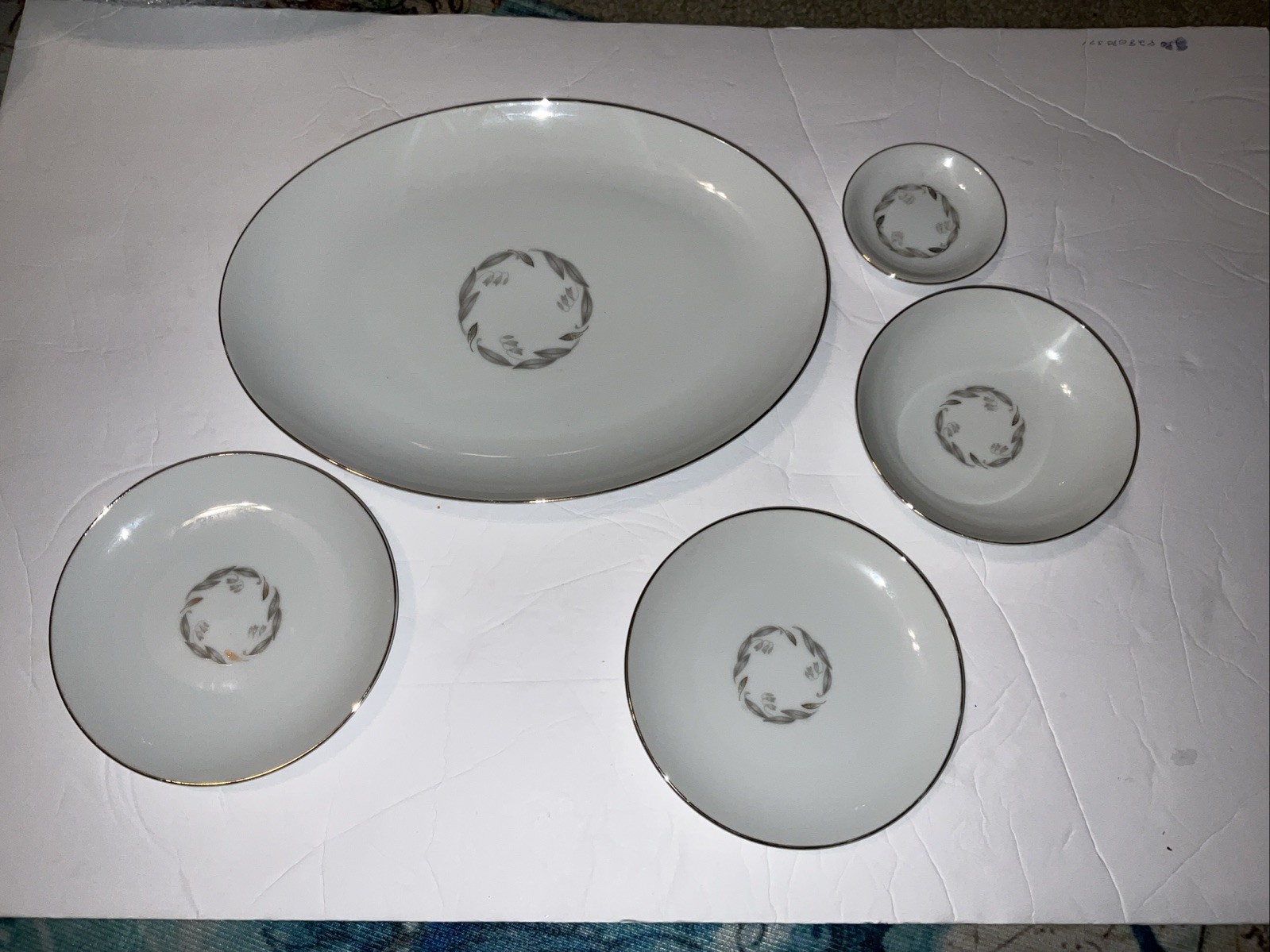 Picture 4 of 24