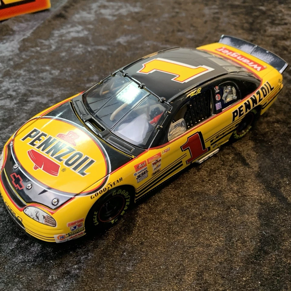 1999 1/24 RCCA Steve Park #1 Pennzoil Chevy Monte Carlo Bank 1 of 2500 - Image 2 of 4