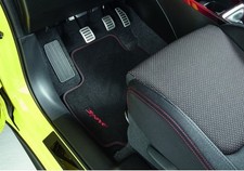 75901-68RB1-000 Tappetini Deluxe per Swift Sport