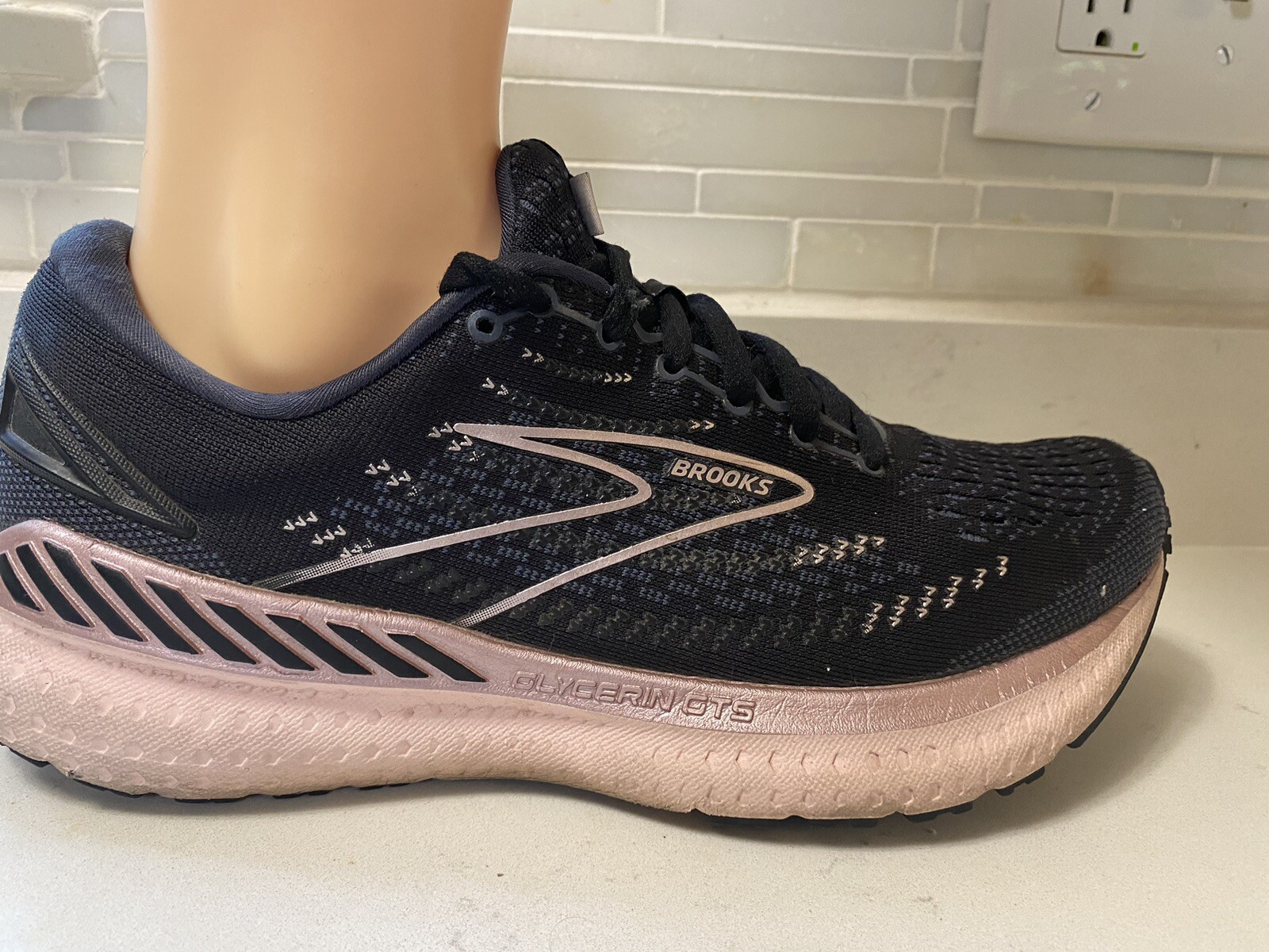 Brooks Women's Glycerin GTS 19 Running Shoe w/GuideRails Support Size 8