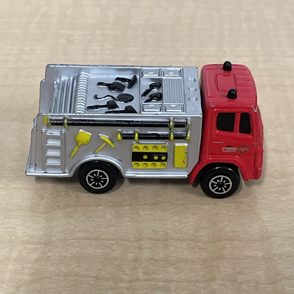 Vintage Maisto Tonka 1999 Hasbro Engine 2 Fire Dept Vehicle 1:64 Diecast KG JD - Image 3 of 4