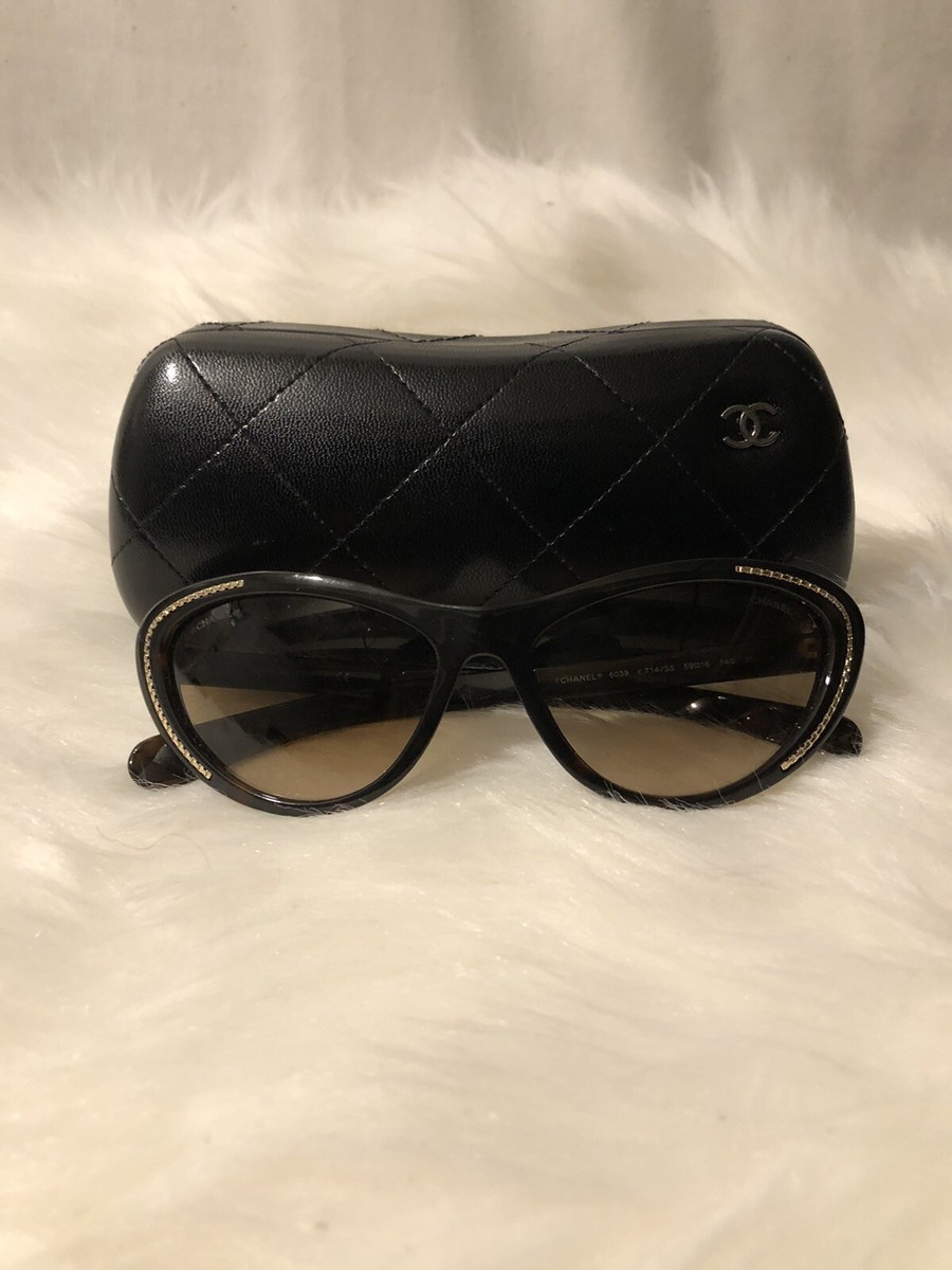 Chanel Oval Brown Sunglasses Studded Quilted | eBay display picture 1