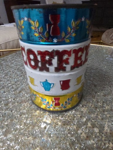 Maryland Club Holiday Coffee Tin Red White Blue Gold No Lid, 5.5"x4"