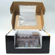 New K-line Operating factory with workers 1/48 O GAUGE model train accessory WOW