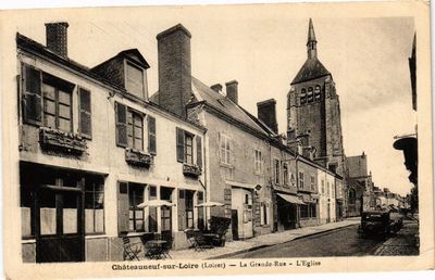 CPA CHATEAUNEUF-sur-LOIRE-La Grande Rue-L'Église (265989)