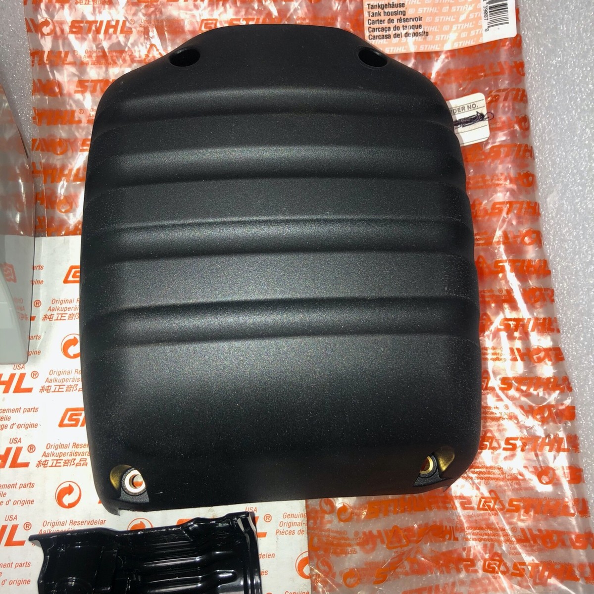 Occhiello Serbatoio Originale Stihl 4223 353 9201 Per TS400/410/420/700