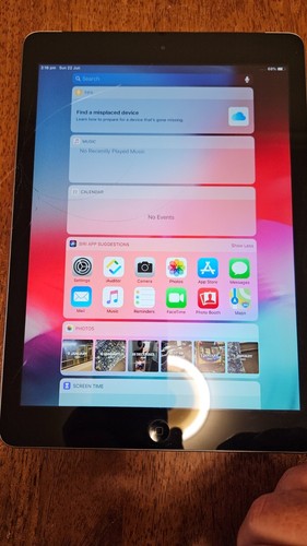 Apple iPad Air 1st Gen. A1475, 16GB, 9.7in - Space Grey - Picture 3 of 8