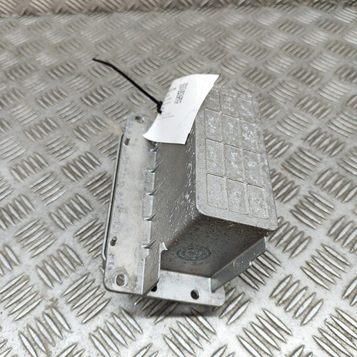 TESLA MODEL 3 Battery 6.9Ah 99Wh 1598486-88-F 2022 25409242 - Picture 4 of 6