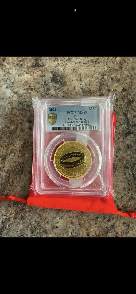 2021 $250 Nive 1 oz Gold .999 The One Ring PCGS MS 69 | LOTR Uncirculated UNC BU - Image 2 of 2