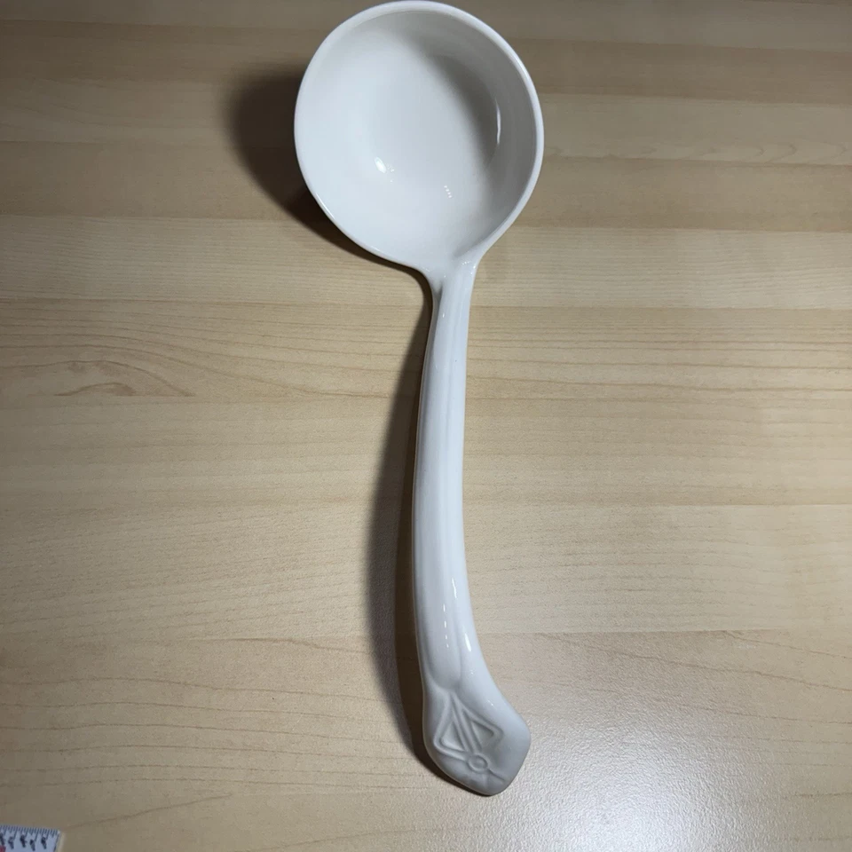 "3 cucharones vintage de vidrio transparente de 14"", cerámica blanca de 12"" y marrón de 11"" con hojas verdes" Foto 2 de 4