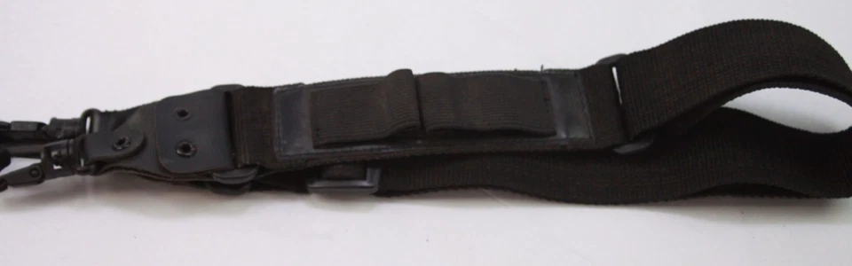 Correa ajustable para el cuello de la cámara Nikon - negra y amarilla Foto 3 de 4