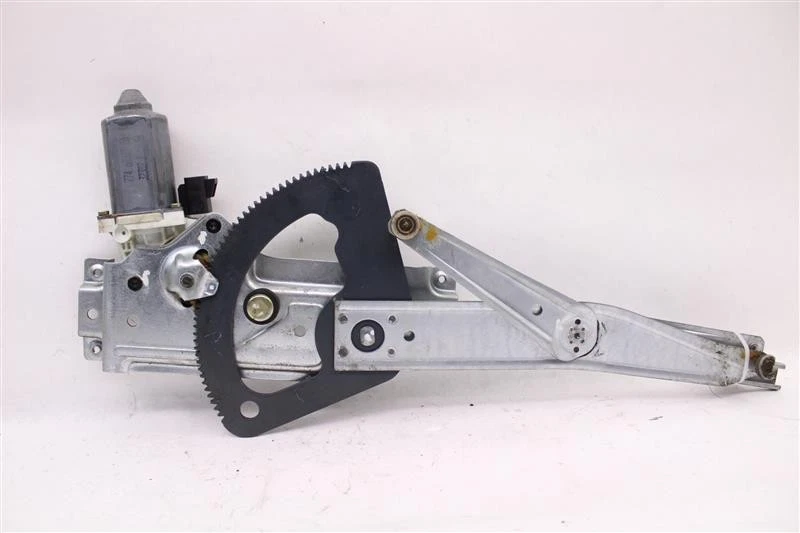 FRONT WINDOW REGULATOR Saturn L series 2001 01 02 03 04 05 Right 1005578 - Image 2 of 2