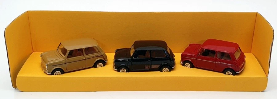 Corgi 1/36 Scale C18/1 - 3 Mini Racers - Piccadilly Park Lane The Chelsea - Image 2 of 4