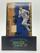 2005 Donruss Leathe & Lumber #10 Aubrey Huff Player Bat Relic 84/250