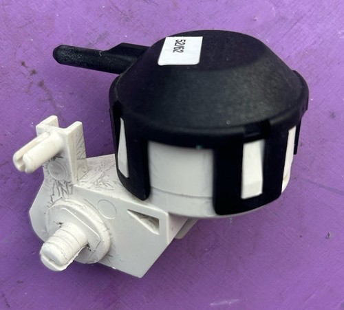 MIELE PW6065 Little Giant Waschmaschine Druckschalter 05285471