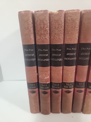 The New American Encyclopedia Volumes 1-8 Hardcover 1950's - Picture 2 of 8