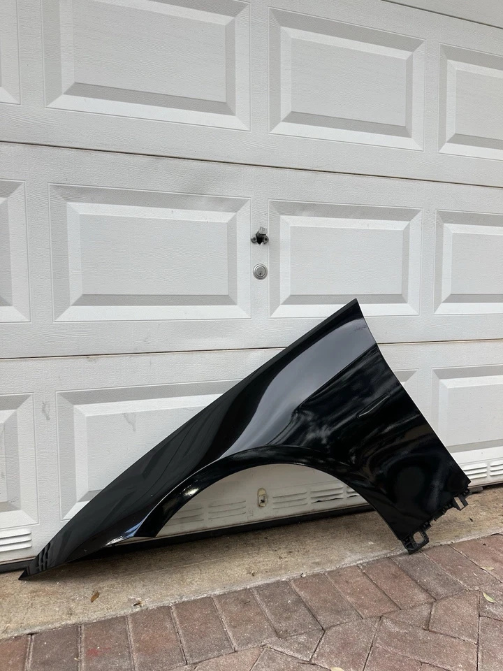 07-13 OEM BMW E92 E93 328 330 335 Left Driver Side Fender Panel Black 668 - Image 2 of 4