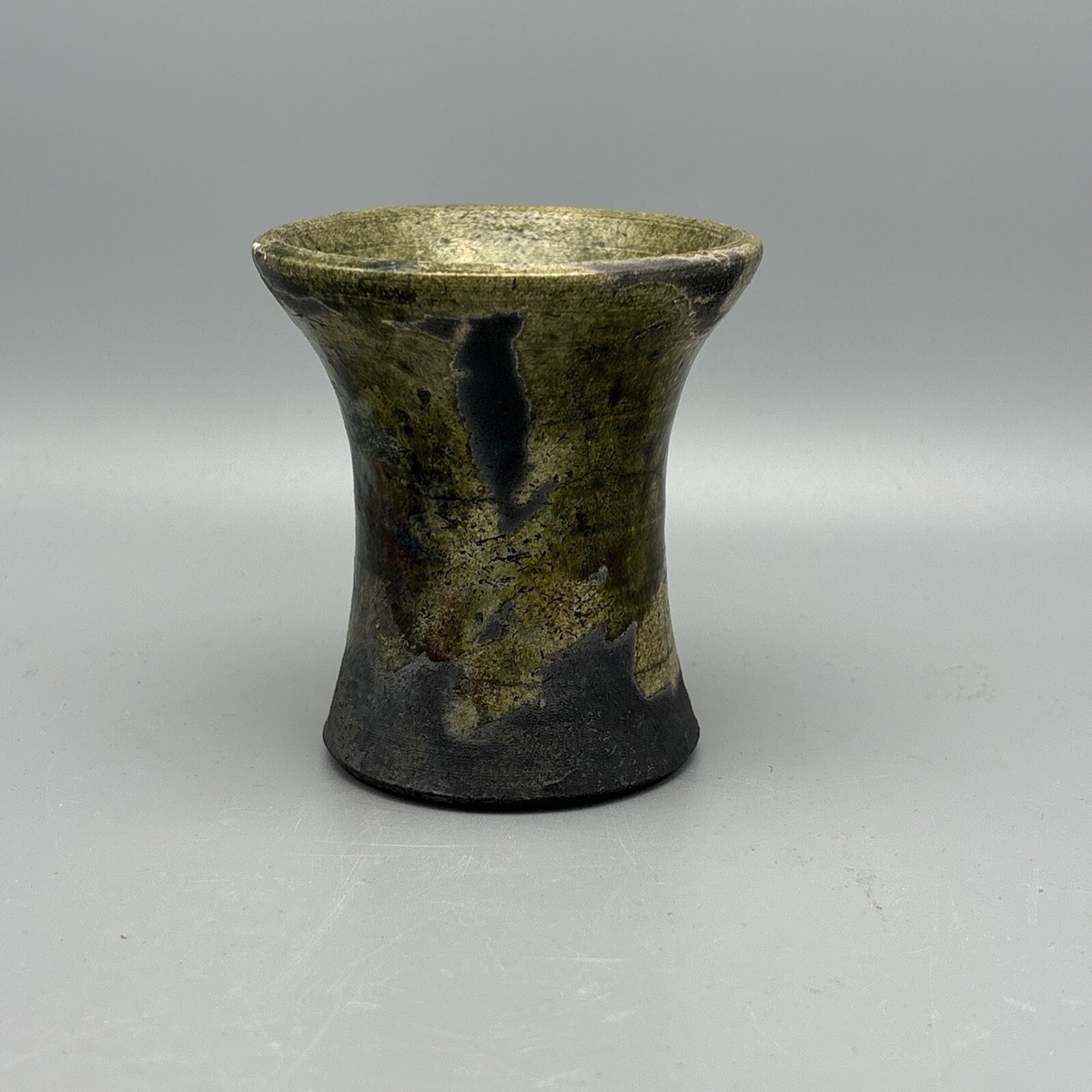 工芸品 raku Studio Art Pottery Raku Bud Vase Iridescent Metallic Glaze