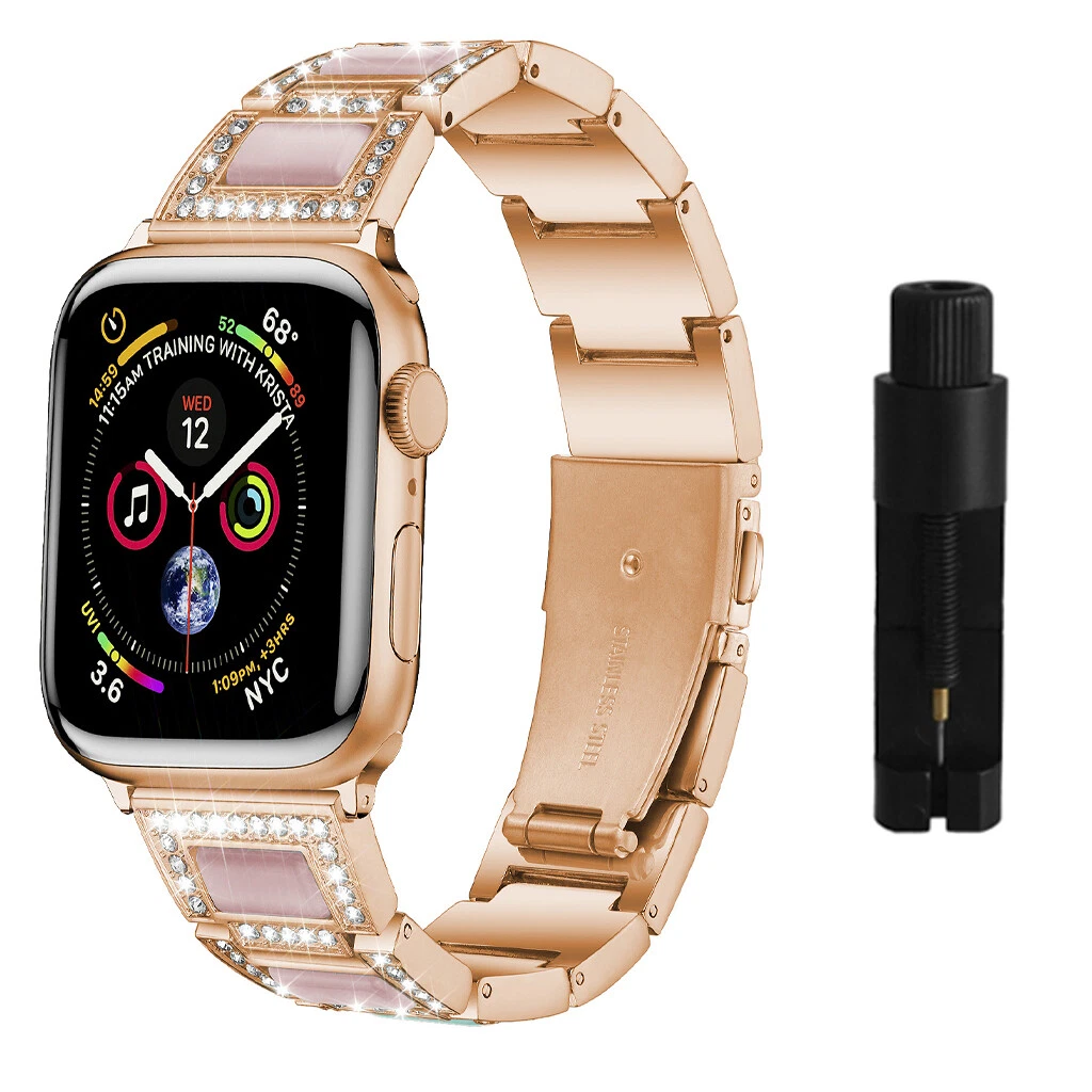 Apple watch 4 shop on woman's wrist