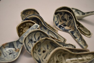 Lot De 4 Cuillères En Porcelaine Chinoise Blanc Bleu Anciennes 19ème - Antiquités