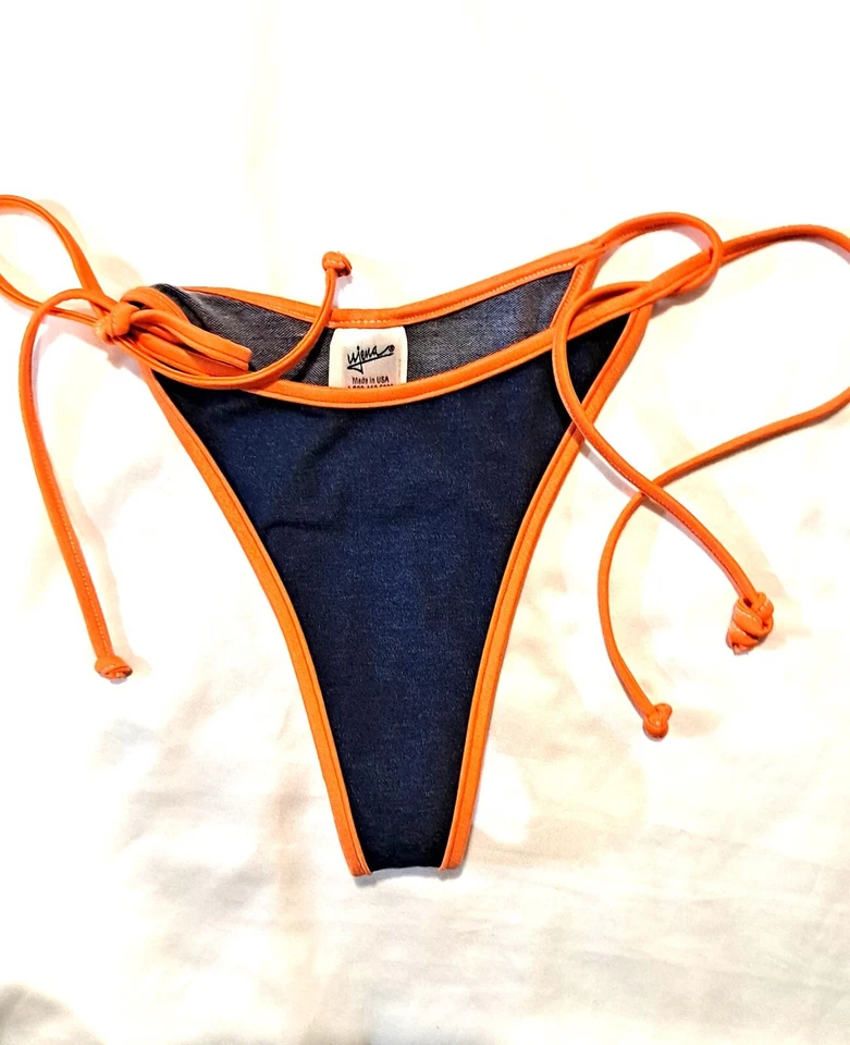 💖 TRAJE DE BAÑO BIKINI RETRO AÑOS 90 M/L AZUL UJENA PARTE INFERIOR $75.00 Foto 2 de 4