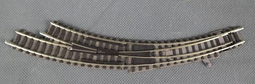 Fleischmann Spur N piccolo 9142 Bogenweiche rechts manuell - frühere Version! | Zustand: Neu