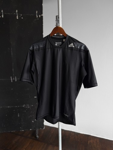 Adidas Techfit Mens Black Compression Short Sleeve Top Shirt Power Active Gym - Picture 2 of 7