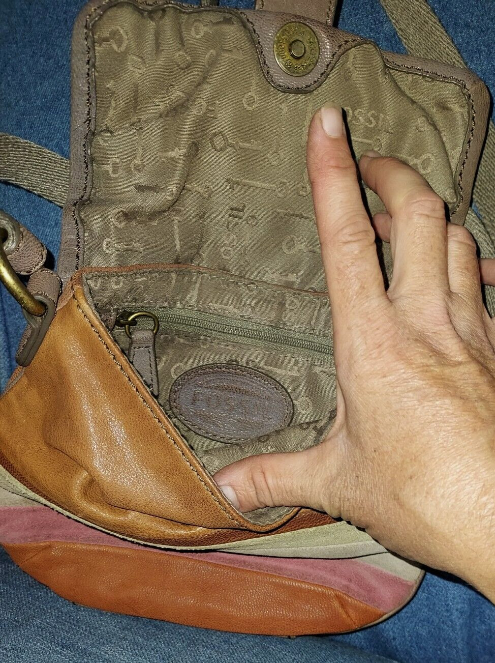 Small Leather patchwork Fossil handbag purse - image 5