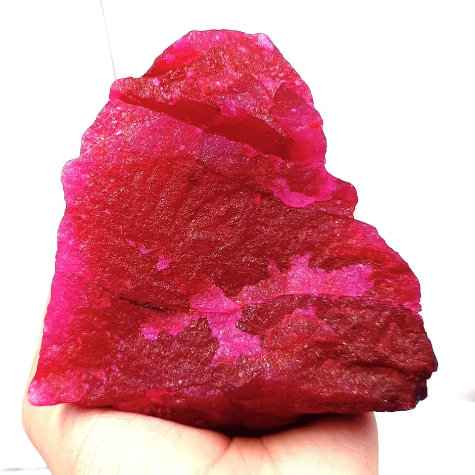 Piedra preciosa suelta sin cortar roja áspera 5000 quilates natural 1 kg rubí rojo áspera CERTIFICADA Foto 2 de 4
