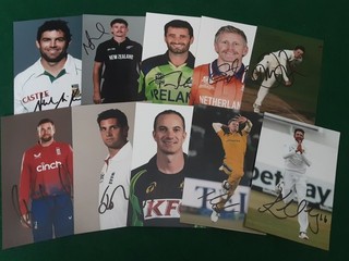 INTERNATIONAL MEN'S CRICKET JOBLOT OF 10 Hand Signed 6x4 PHOTOGRAPHS # 5